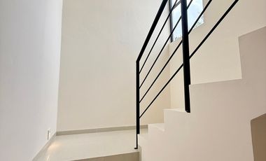 Casa en venta en Coatepec – Diseño industrial moderno con amplio jardín