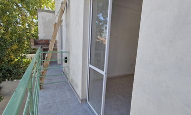 Departamento en  planta alta