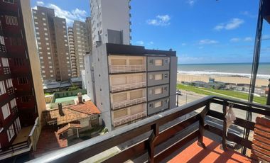 Edif. Sur XV piso 4 - 3 Ambientes con cochera - Miramar