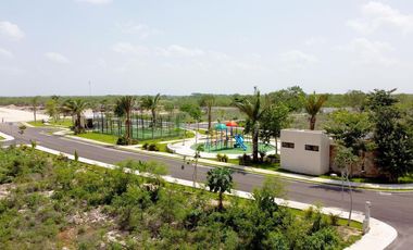 CASA EN VENTA MERIDA, SITPACH, PRIVADA CAMELIA, ENTREGA INMEDIATA.