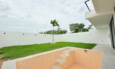 CASA EN VENTA MERIDA, SITPACH, PRIVADA CAMELIA, ENTREGA INMEDIATA.