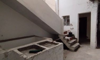 Casa con locales comerciales en Colonia Carolina, Cuernavaca – $2,180,000✅✨