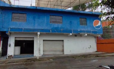 Casa con locales comerciales en Colonia Carolina, Cuernavaca – $2,180,000✅✨