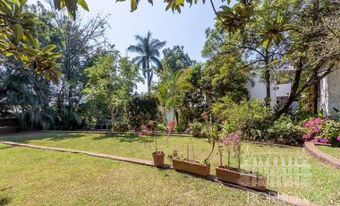 Terreno con bungalow en vista hermosa