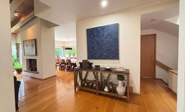 CASA CON JARDIN EN CONDOMINIO EN CUAJIMALPA CERCA DE SANTA FE