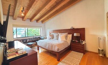 CASA CON JARDIN EN CONDOMINIO EN CUAJIMALPA CERCA DE SANTA FE