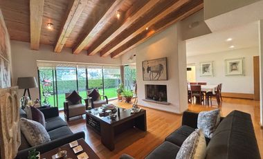 CASA CON JARDIN EN CONDOMINIO EN CUAJIMALPA CERCA DE SANTA FE