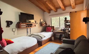 CASA CON JARDIN EN CONDOMINIO EN CUAJIMALPA CERCA DE SANTA FE