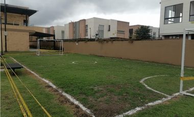 CASA EN VENTA 113 M2 CHIA