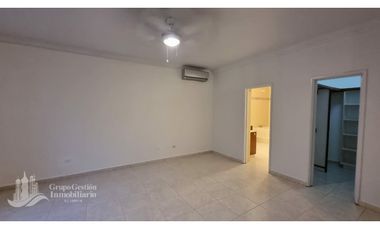 ALQUILER CASA EN COSTA DEL ESTE 3 REC + CBE MLD