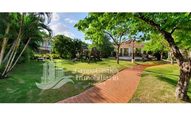 ALQUILER CASA EN COSTA DEL ESTE 3 REC + CBE MLD