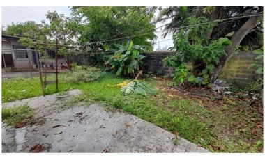 Casa En Alquiler En Chanis Frente Al Parque