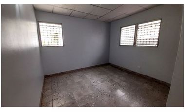 Casa En Alquiler En Chanis Frente Al Parque