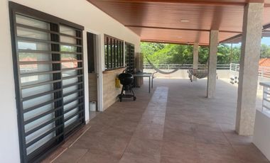 SAN CARLOS/ COSTA ESMERALDA / 930m2/ 4 HABITAC/ PISCINA / NEGOCIABLE