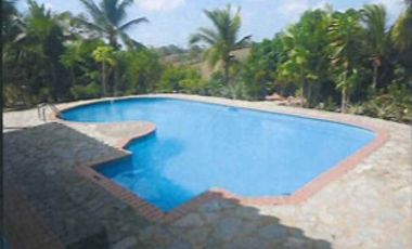 CHEPO / LOMA DEL RIO / 1.6 HECTAREA / 3 HABITACION / PISCINA / TERRAZA