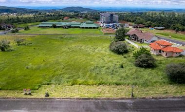 EN.VENTA LOTES CON.GARITA DE SEGURIDAD ALTO.BOQUETE