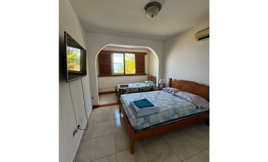 PLAYA DORADA / VISTA AL MAR / 5 HABITACIONES / 2 NIVELES JC