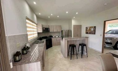 VENDO.CASA RESIDENCIAL ALTO BOQUETE