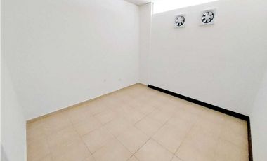 VENTA OFICINA EN VIA PRINCIPAL TUMBA MUERTO EN BETANIA