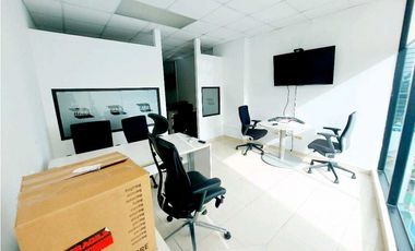 VEBTA OFICINA 46.65M2 EN LA TUMBA MUERTO EN EL PH CENTURY TOWER