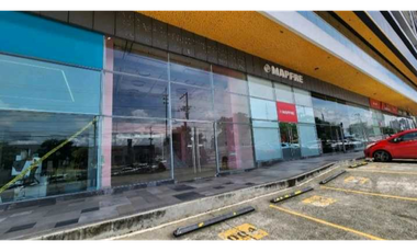 LOCAL COMERCIAL EN EL DORADO CITY CENTER CON MEZZANINE 285M2
