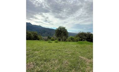 VENDO.LOTE DE 3492MTS EL SALTO