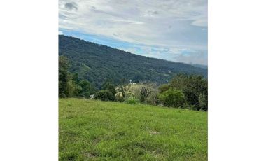 VENDO.LOTE DE 3492MTS EL SALTO