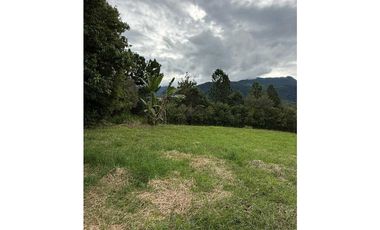 VENDO.LOTE DE 3492MTS EL SALTO