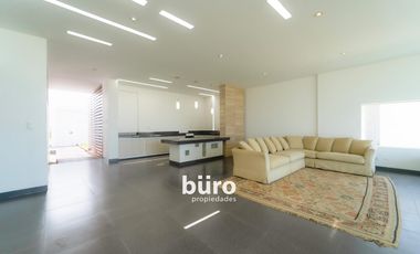 LINDA CASA DE PLAYA EN PRIMERA FILA EN CERRO COLORADO KM 128