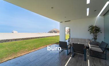 LINDA CASA DE PLAYA EN PRIMERA FILA EN CERRO COLORADO KM 128