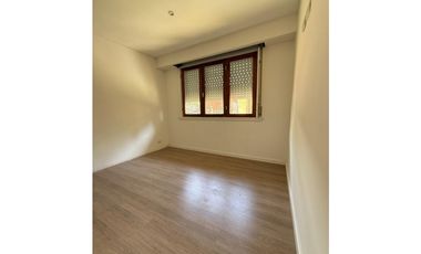 MOGOTES; CHALET A ESTRENAR EN MUY BUENA UBICACION.-