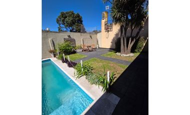 VENTA CASA 3 AMB CON DEPARTAMENTO. VALENTINI 1900