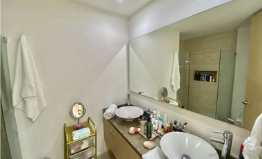 VENTA DE APARTAMENTO 4 HABITACIONES CON VISTA AL MAR PLAYA SALGUERO