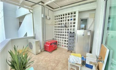 VENTA DE APARTAMENTO 4 HABITACIONES CON VISTA AL MAR PLAYA SALGUERO