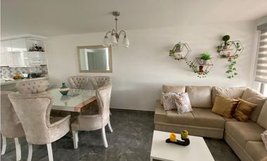 SE VENDE CASA EN UNIDAD CERRADA EN LA CEJA