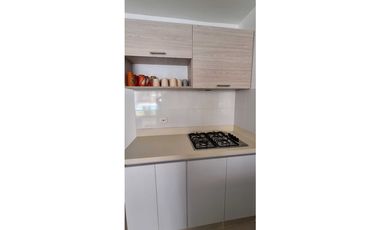 ARRIENDO APTO AMOBLADO EN CLUB HOUSE RICAURTE