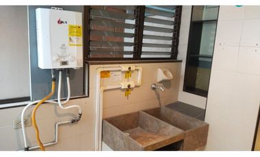 Venta Apartamento En Laureles, Medellín