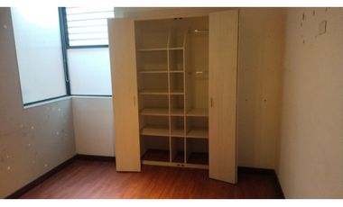 Venta Apartamento En Laureles, Medellín