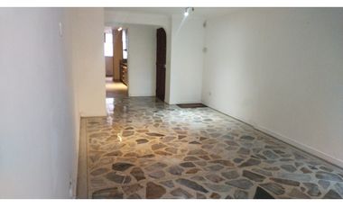 Venta Apartamento En Laureles, Medellín