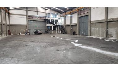 Bodega en Arriendo – Soacha | sobre via principal