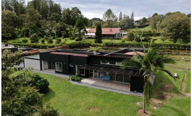 Casa en Arriendo en El Retiro sector La Maria