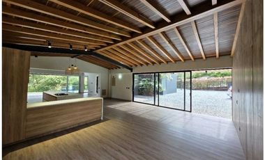 Casa en Arriendo en El Retiro sector La Maria