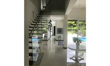 ESPECTACULAR CASA CAMPESTRE EN VENTA EN CONDOMINIO LA PRADERA RESTREPO