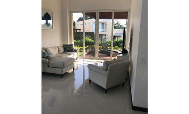 ESPECTACULAR CASA CAMPESTRE EN VENTA EN CONDOMINIO LA PRADERA RESTREPO