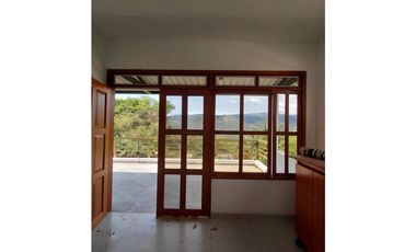 GIA 243 Casa Campestre La Mesa