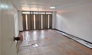 CASA OFICINA EN ALQUILER, SAN VICENTE, NORTE, CALI