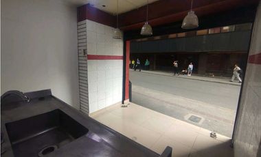 LOCAL PARA RENTA EDIFICIO AUTOMAR LA ORIENTAL