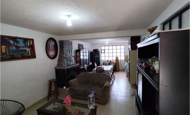 Se vende finca en El Chico, por Carboneras, Santiaguito.