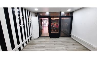 VENTA Local Comercial con Baño Escuela Militar Las Condes