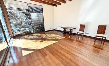 Casa en arriendo en LO BARNECHEA